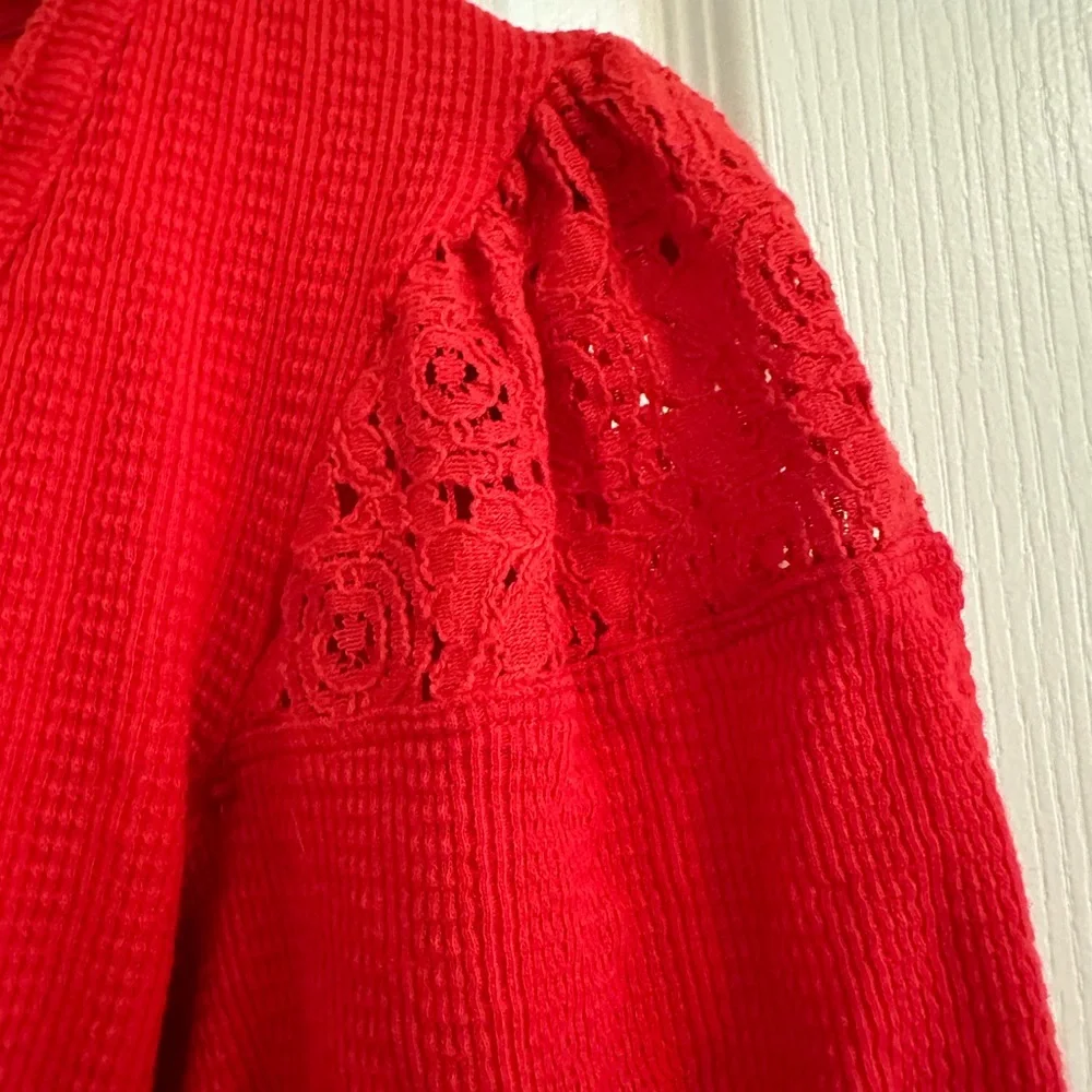 Free People Red Crochet Puff Sleeve Waffle Knit‎ Scoop Neck Top XS OB1105151